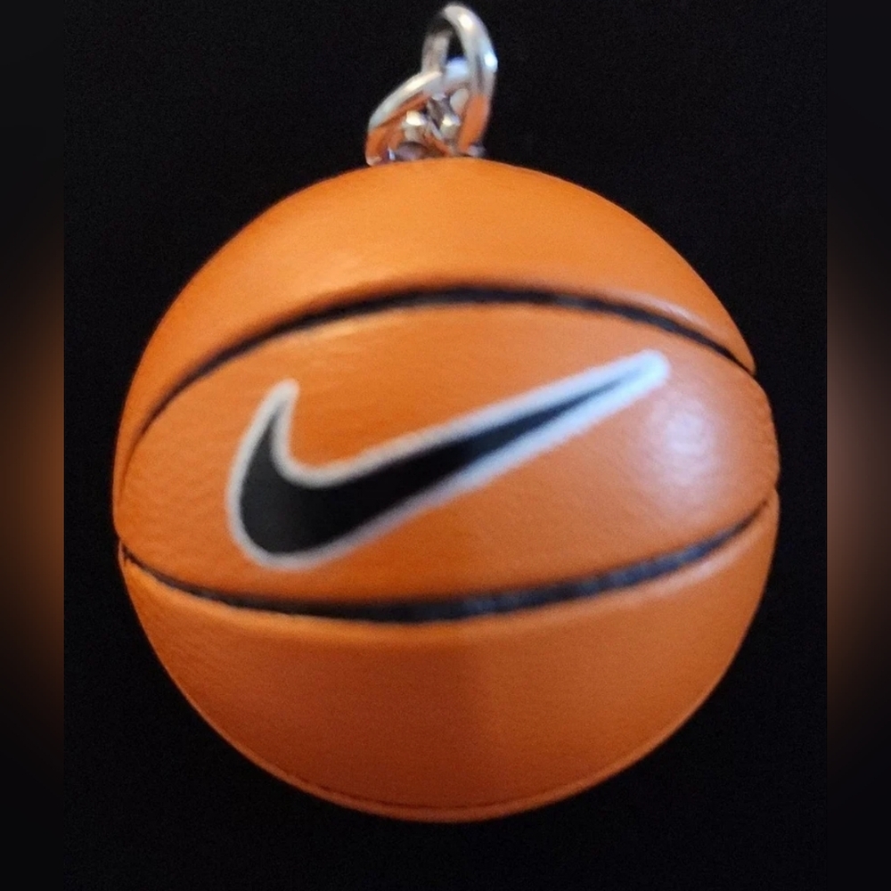 SOLD. EB.A.YYYY - Picture 3 of 5